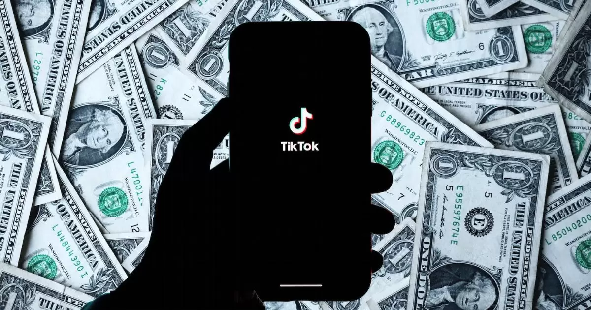 How Much Does Perfectly Kelsey Make On Tiktok?
